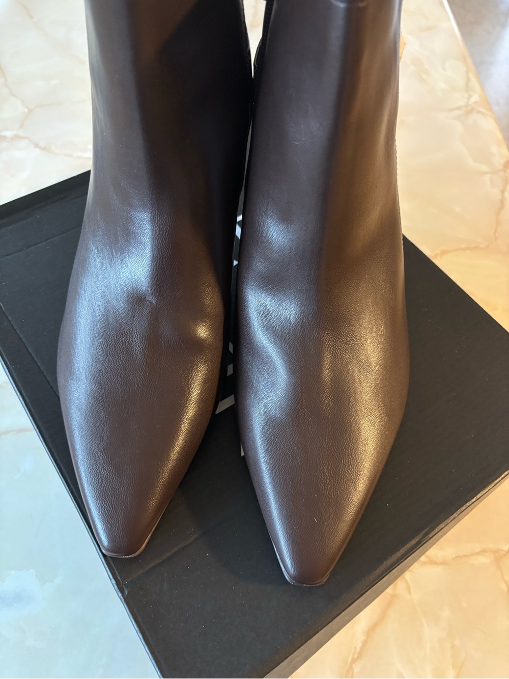 Naturalizer Women's Pointed Toe Ankle Boots in Brown Sz 10 Wide Width